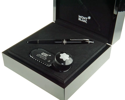 Montblanc Meisterstück Füller No.146 LeGrand Platinum Coated - Lufthansa Cargo Edition - meisterstück-shop.de