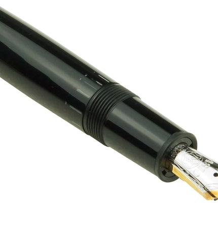 Montblanc Meisterstück Solitaire Doué Black & White Füller No.146 LeGrand