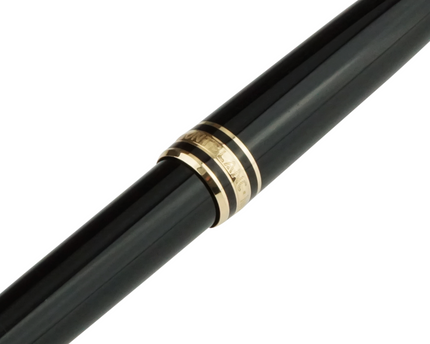 Montblanc Meisterstück Füller No.144 Classique Gold Coated - 18 Karat Feder - meisterstück-shop.de
