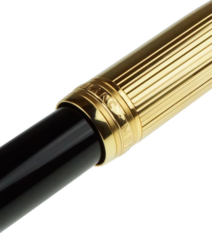 Montblanc Meisterstück Solitaire Doué Gold Füller No.146 LeGrand
