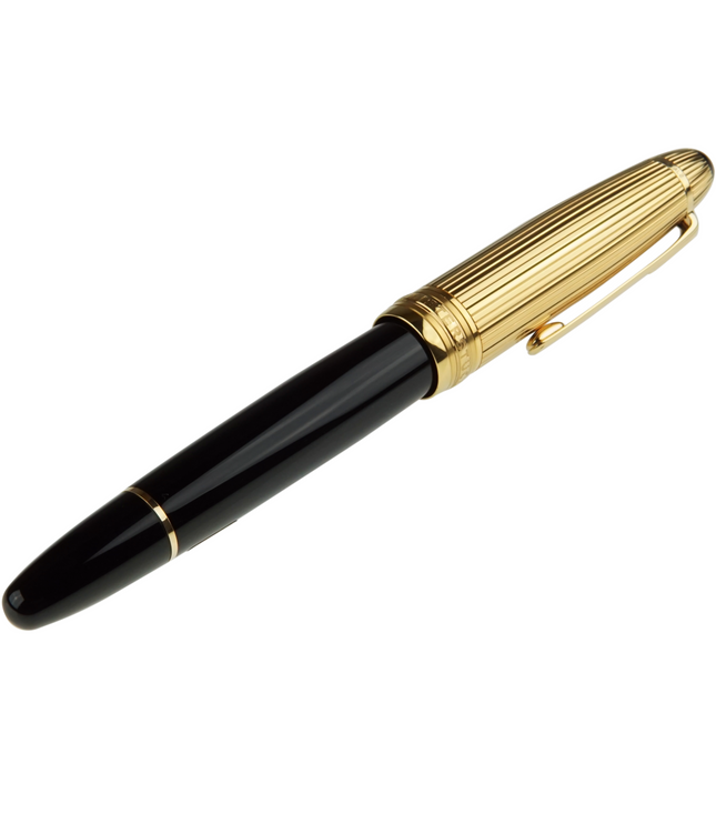 Montblanc Meisterstück Solitaire Doué Gold Füller No.146 LeGrand