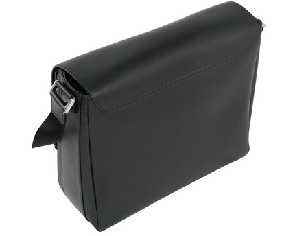 Montblanc Urban Spirit Messenger Bag Medium Schwarz - meisterstück-shop.de