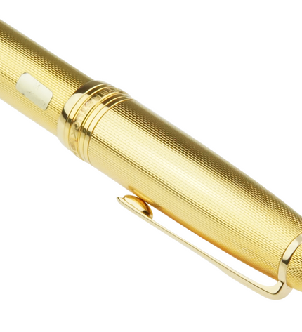 Montblanc Meisterstück Solitaire Gold Plated Füller No.146 LeGrand