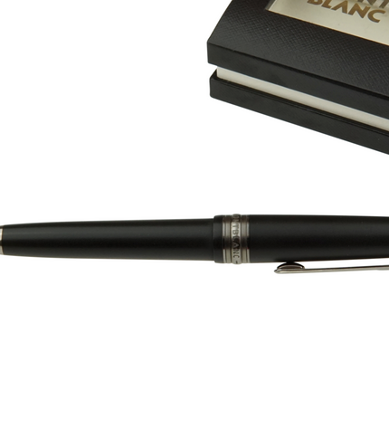 Montblanc Meisterstück Ultra Black Kugelschreiber Midsize