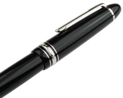 Montblanc Meisterstück Füller No.147 ,,Traveller'' LeGrand Platinum Coated - meisterstück-shop.de
