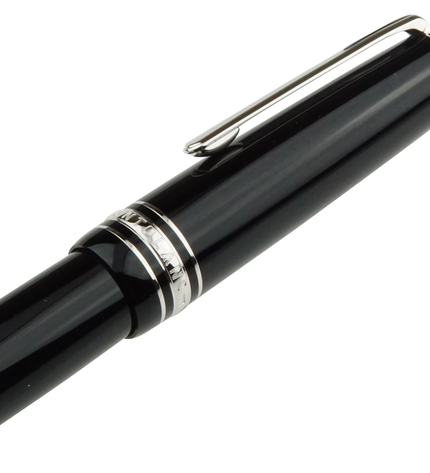 Montblanc Meisterstück Füller No.147 ,,Traveller'' LeGrand Platinum Coated