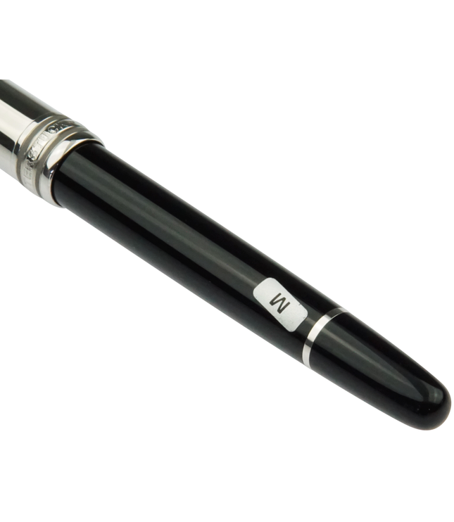 Montblanc Meisterstück Solitaire Doué Steel Füller No.144 Classique