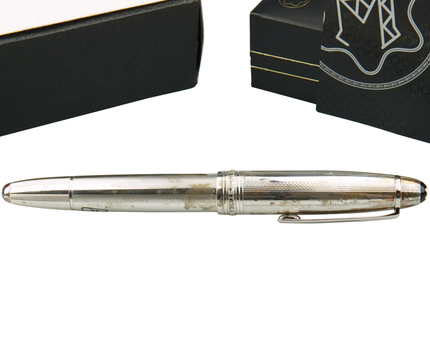 Montblanc Meisterstück Solitaire Pure Silver Füller No.146 LeGrand - meisterstück-shop.de