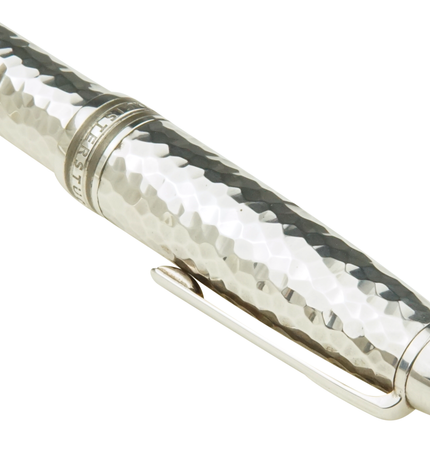 Montblanc Meisterstück Solitaire Martelé Füller No.146 LeGrand