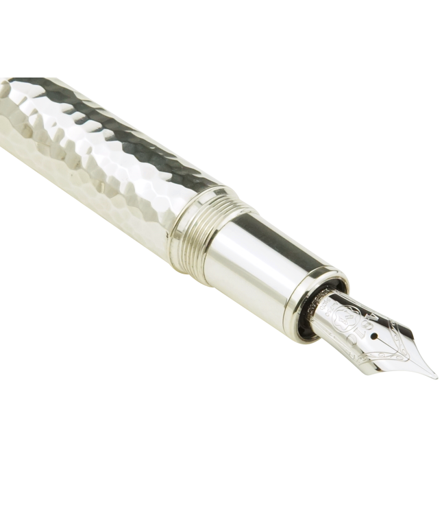 Montblanc Meisterstück Solitaire Martelé Füller No.146 LeGrand