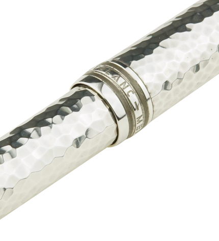 Montblanc Meisterstück Solitaire Martelé Füller No.146 LeGrand