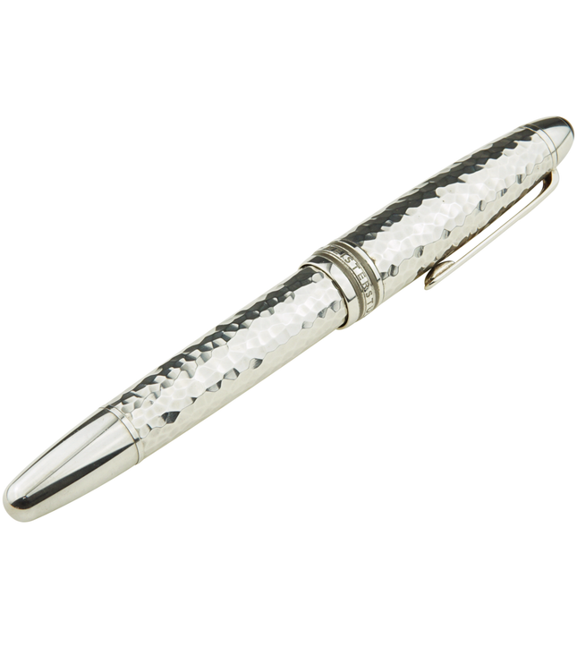 Montblanc Meisterstück Solitaire Martelé Füller No.146 LeGrand