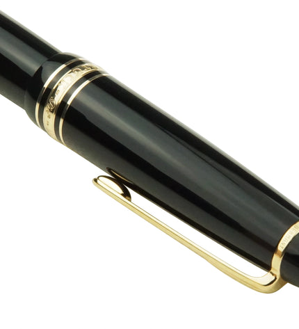 Montblanc Meisterstück Füller No.147 ,,Traveller'' LeGrand Gold Coated