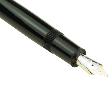 Montblanc Meisterstück Füller No.147 ,,Traveller'' LeGrand Gold Coated - meisterstück-shop.de