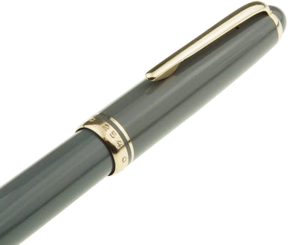 Montblanc II Serie Füller Nr.254 Grau - meisterstück-shop.de