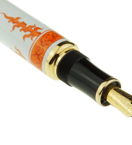 Montblanc Year of the Golden Dragon 2000 Limited Edition 888 Füller