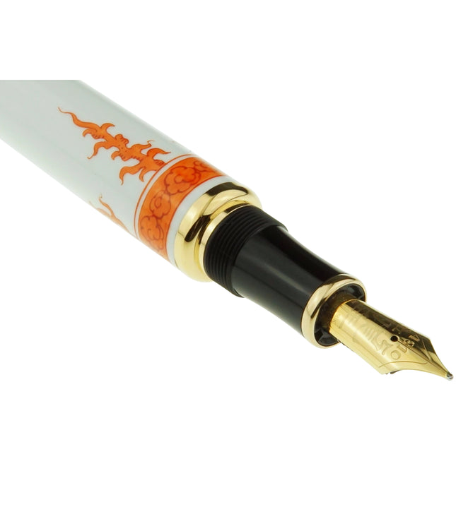 Montblanc Year of the Golden Dragon 2000 Limited Edition 888 Füller