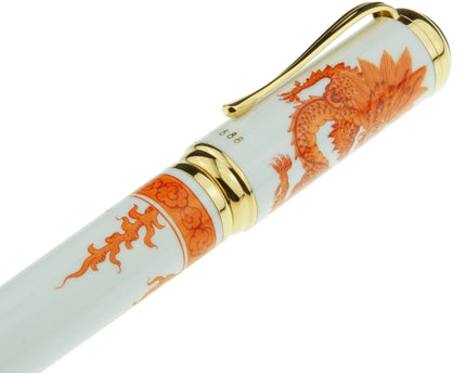 Montblanc Year of the Golden Dragon 2000 Limited Edition 888 Füller - meisterstück-shop.de