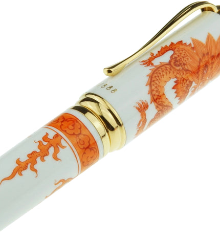 Montblanc Year of the Golden Dragon 2000 Limited Edition 888 Füller