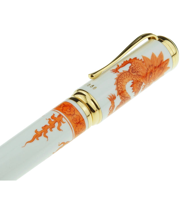 Montblanc Year of the Golden Dragon 2000 Limited Edition 888 Füller