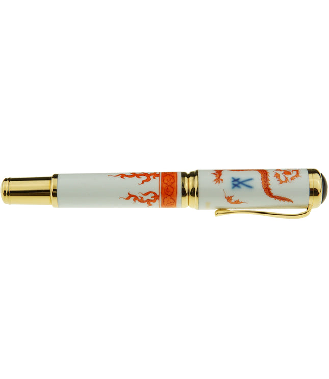 Montblanc Year of the Golden Dragon 2000 Limited Edition 888 Füller