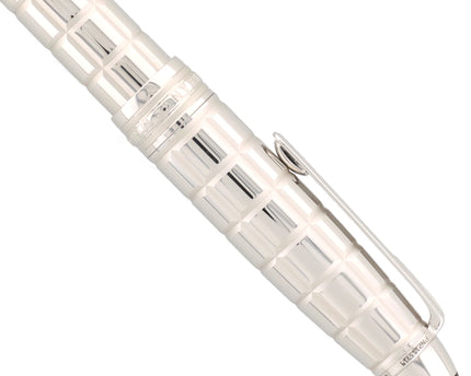 Montblanc Meisterstück Solitaire Platinum-Plated Facet Füller No.146 LeGrand