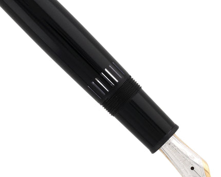 Montblanc Meisterstück UNICEF 2013 Füller No.146 LeGrand