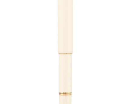 Montblanc Heritage Collection Rouge & Noir Baby Ivory Coloured Lacquer Füller