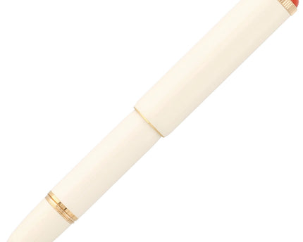 Montblanc Heritage Collection Rouge & Noir Baby Ivory Coloured Lacquer Füller