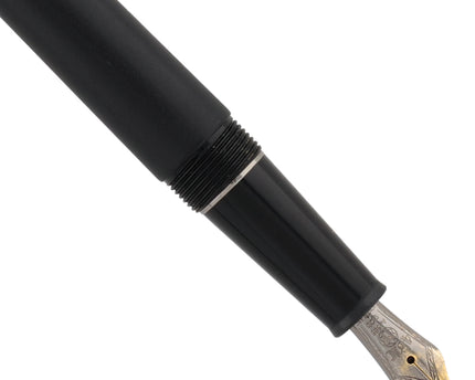 Montblanc Meisterstück Ultra Black Füller No.145 Classique
